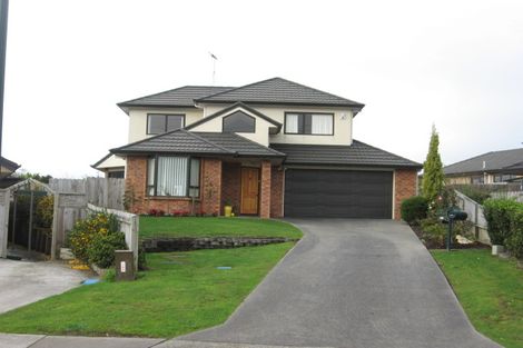 Photo of property in 38 Norman Close, The Gardens, Auckland, 2105