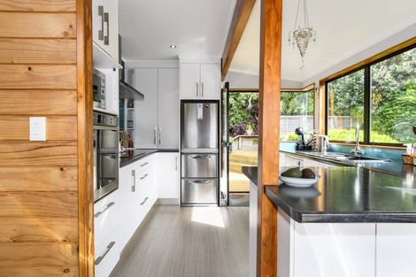 Photo of property in 110 Harbour View Road, Omokoroa, 3114