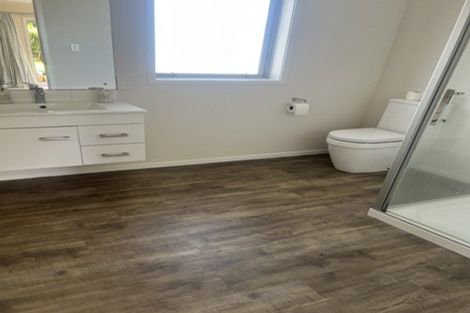 Photo of property in 136 Fairview Drive, Birchville, Upper Hutt, 5372