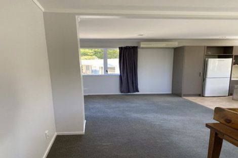 Photo of property in 18 Ngatitoa Street, Tawa, Wellington, 5028
