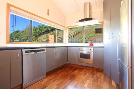 Photo of property in 57 Hills Road, Raglan, 3295