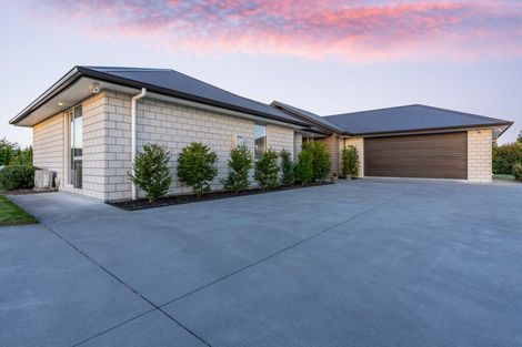 Photo of property in 15b Lowe Road, Rukuhia, Hamilton, 3282