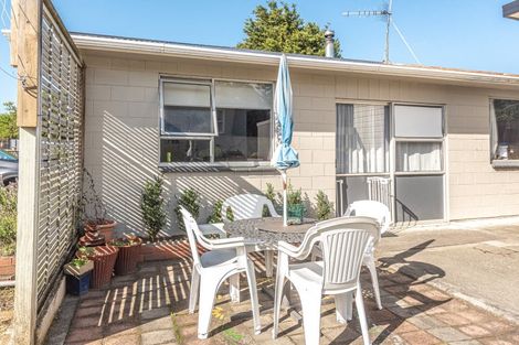 Photo of property in 12 Kowhai Street, Castlecliff, Whanganui, 4501