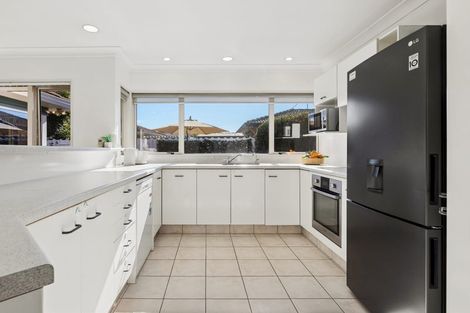 Photo of property in 23 Lotus Avenue, Mount Maunganui, 3116