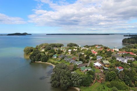 Photo of property in 18 Moana Drive, Tanners Point, Katikati, 3177