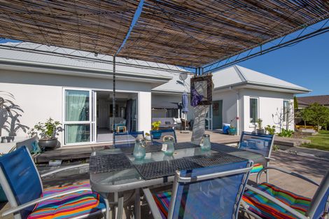 Photo of property in 3 Te Wairewa Street, Pegasus, 7612