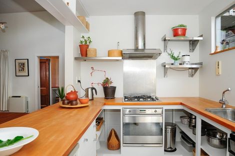 Photo of property in 24 Canterbury Street, Lyttelton, 8082