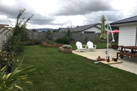 Photo of property in 14 Linwood Drive, Paraparaumu, 5032