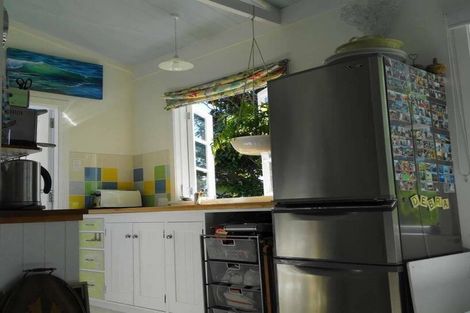 Photo of property in 68 Aramoana Avenue, Devonport, Auckland, 0624