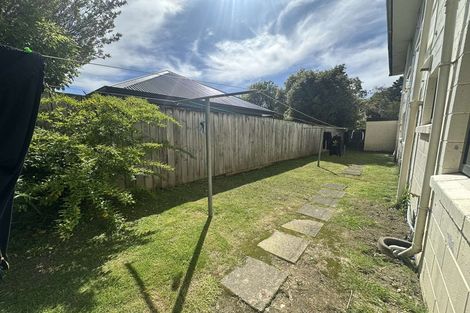 Photo of property in 5/12 Wood Street, Wallaceville, Upper Hutt, 5018