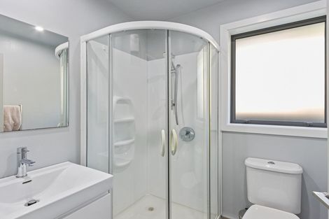 Photo of property in 150 Mccormacks Bay Road, Redcliffs, Christchurch, 8081