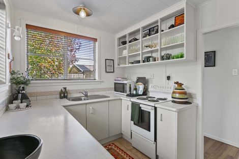 Photo of property in 3/10 Shortland Street, Lower Vogeltown, New Plymouth, 4310