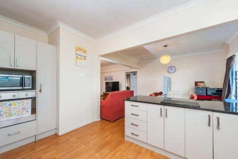 Photo of property in 111 Manuroa Road, Takanini, 2112