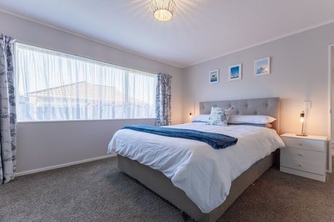 Photo of property in 5 Beachwater Grove, Paraparaumu Beach, Paraparaumu, 5032