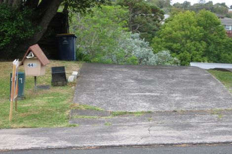 Photo of property in 1/44a Tamahere Drive, Glenfield, Auckland, 0629