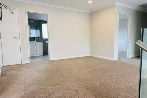 Photo of property in 39d Point View Drive, East Tamaki Heights, Auckland, 2016