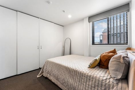Photo of property in 2/165 Hobsonville Point Road, Hobsonville, Auckland, 0616