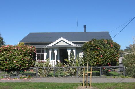 Photo of property in 32 Railway Crescent, Masterton, 5810