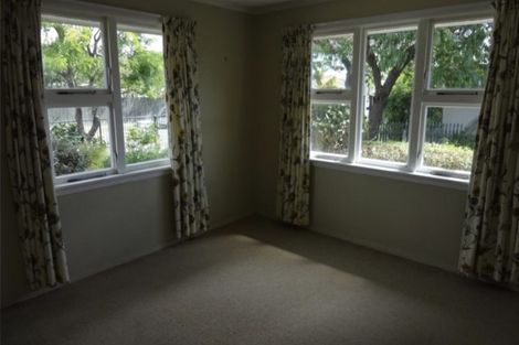 Photo of property in 10 Beatrice Place, Avonhead, Christchurch, 8042