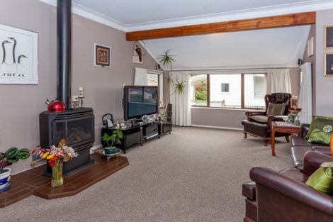 Photo of property in 133 Durrant Drive, Whangamata, 3620
