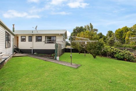 Photo of property in 43 Stevenson Road, Clarks Beach, 2122