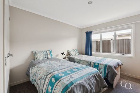 Photo of property in 31 Butterworth Crescent, Papamoa Beach, Papamoa, 3118