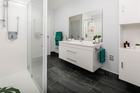 Photo of property in 59 Spence Road, Henderson, Auckland, 0612