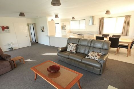 Photo of property in 11 Wainamu Road, Raglan, 3297