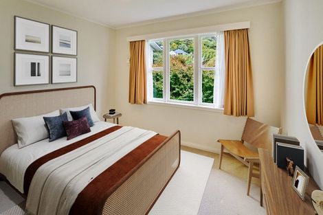 Photo of property in 28 Totara Street, Eastbourne, Lower Hutt, 5013