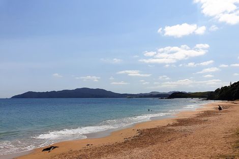 Photo of property in 380 State Highway 10, Cable Bay, 0420