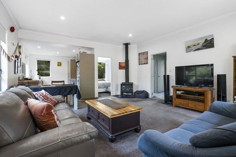 Photo of property in 81 Brois Street, Frankleigh Park, New Plymouth, 4310