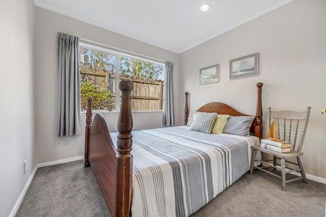 Photo of property in 5 Bronte Place, Somerville, Auckland, 2014
