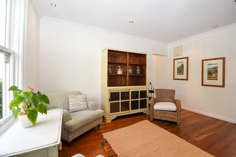 Photo of property in 429 High Street South, Carterton, 5713