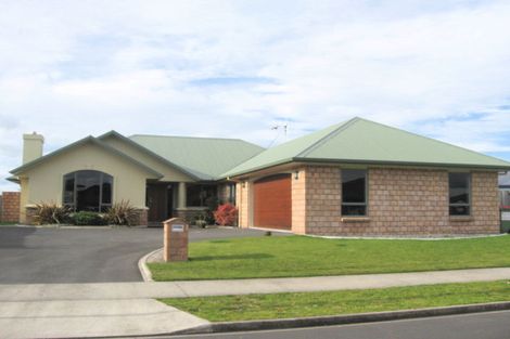 Photo of property in 13 Grace Avenue, Rototuna North, Hamilton, 3210