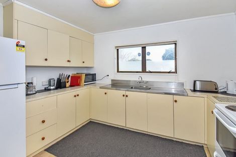 Photo of property in 2/60 Claude Road, Manurewa East, Auckland, 2102