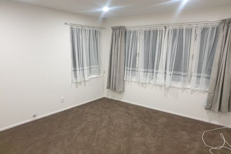 Photo of property in 31a Rogan Street, Mount Roskill, Auckland, 1041