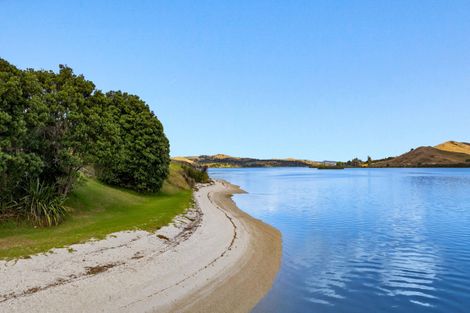 Photo of property in 16a Salt River View Road, Kaiwaka, 0573