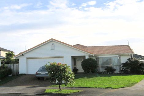 Photo of property in 18 Marbeth Court, Botany Downs, Auckland, 2010