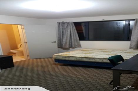 Photo of property in 158 Peverel Street, Riccarton, Christchurch, 8041