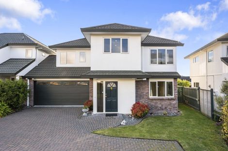 Photo of property in 2 Pipi Street, Two Mile Bay, Taupo, 3330