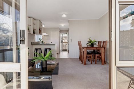 Photo of property in 1/22 Kowhai Street, Tauranga South, Tauranga, 3112