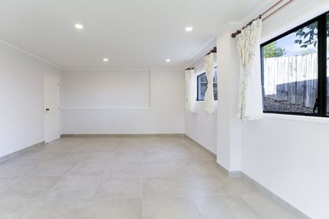 Photo of property in 71 Kennedy Avenue, Forrest Hill, Auckland, 0620