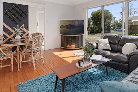 Photo of property in 12a Tui Street, Mount Maunganui, 3116