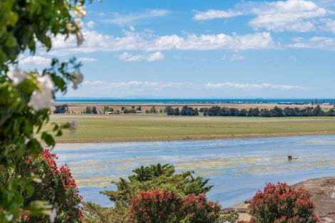 Photo of property in 290 Poraiti Road, Poraiti, Napier, 4182