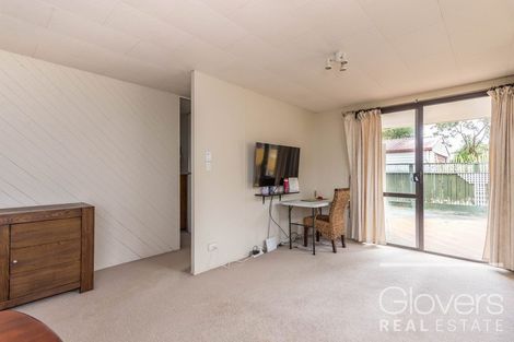 Photo of property in 1 Ireland Place, Ranui, Auckland, 0612