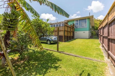 Photo of property in 11 Walden Place, Mangere East, Auckland, 2024