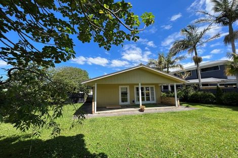 Photo of property in 37 Stanaway Street, Hillcrest, Auckland, 0627