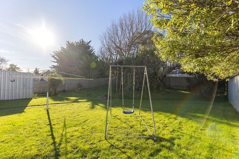Photo of property in 65 Phillips Street, Sanson, 4817