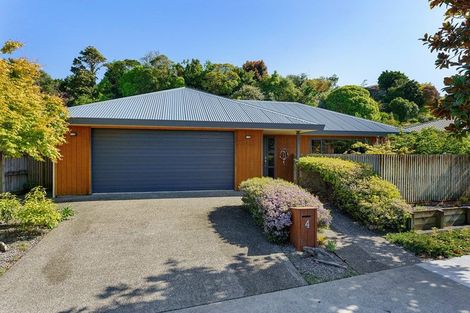Photo of property in 4 Leanne Way, Waikanae Beach, Waikanae, 5036