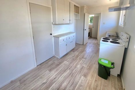 Photo of property in 105 Tidal Road, Mangere, Auckland, 2022